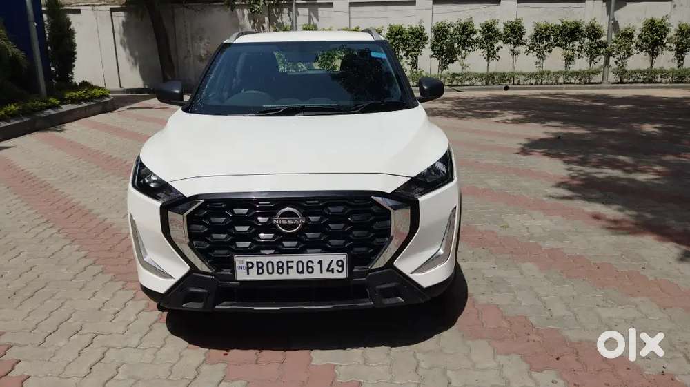 Nissan Magnite 2025 Petrol 11000 Km Driven