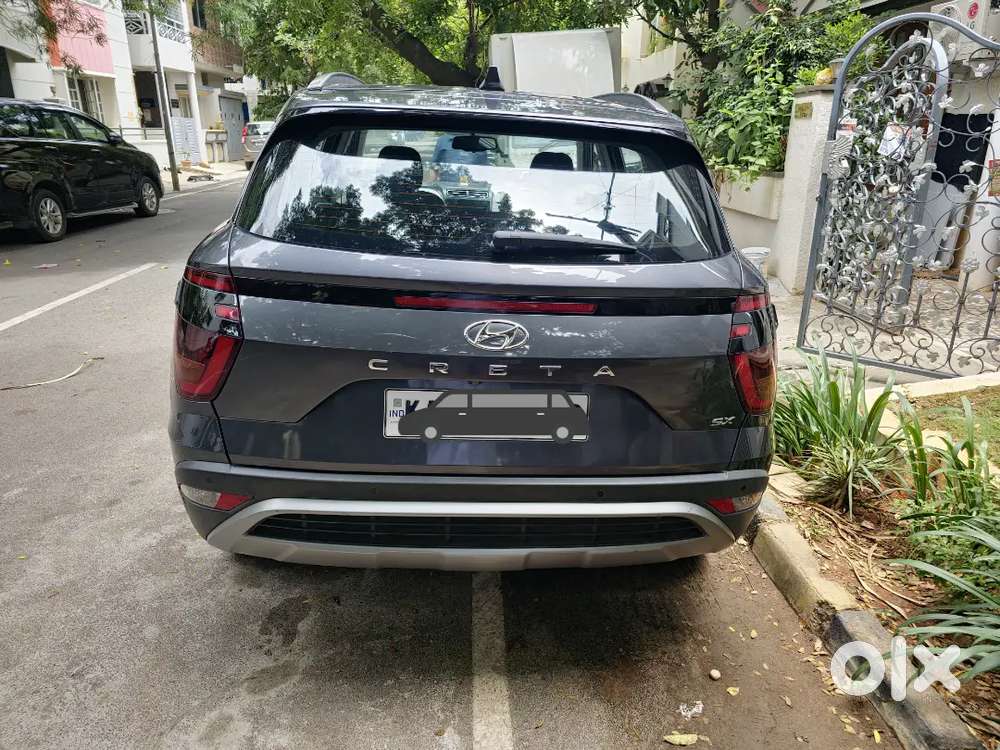 Selling My Well-maintained 2023 Hyundai Creta 1.5 Mpi Ivt Sx (petrol A
