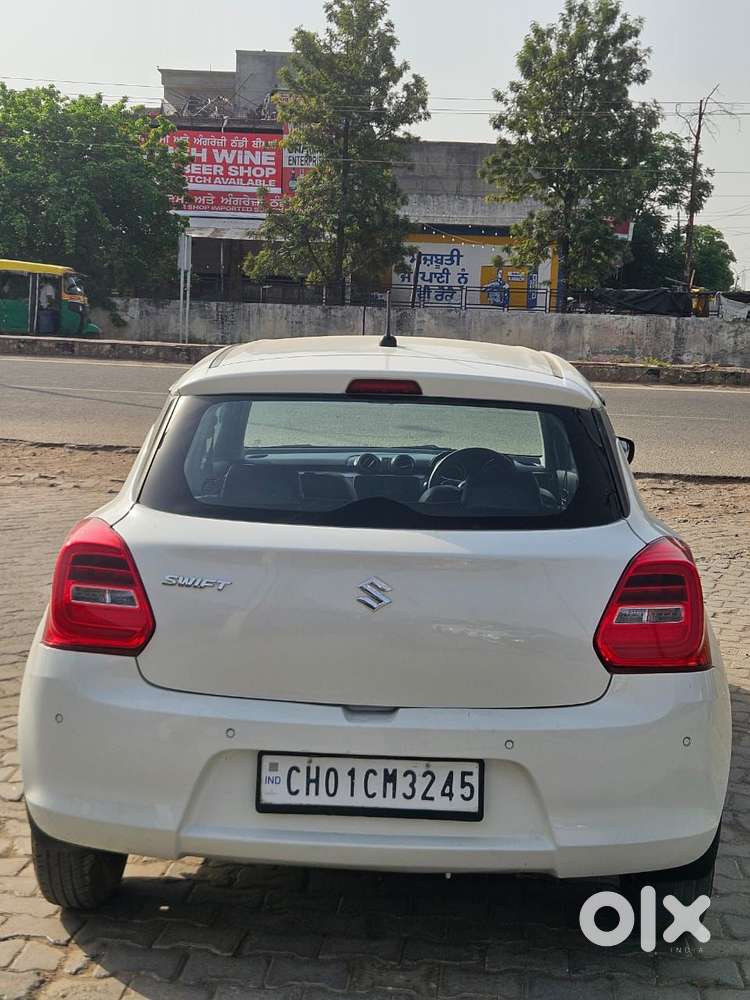 Maruti Suzuki Swift Vxi Abs Bsiv, 2023, Petrol