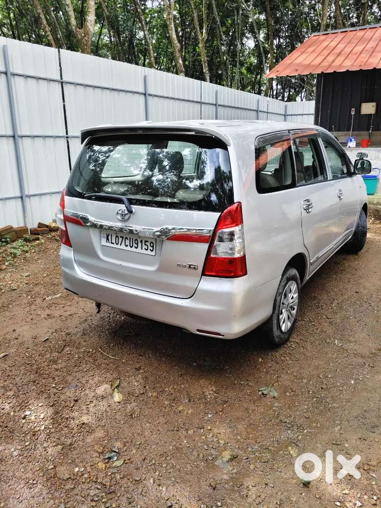 Toyota Innova 2.5 G 2011 Diesel Manual