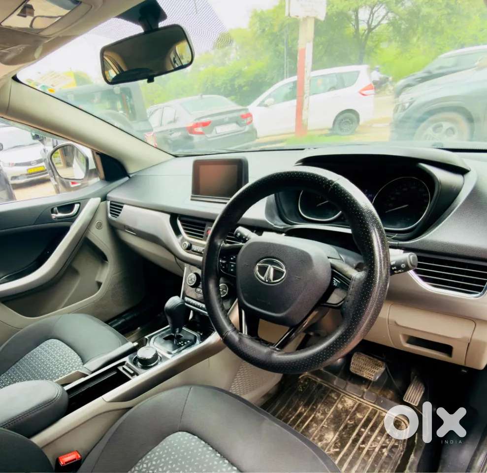 Tata Nexon 1.5 Revotorq Xza Plus Dualtone, 2018, Diesel