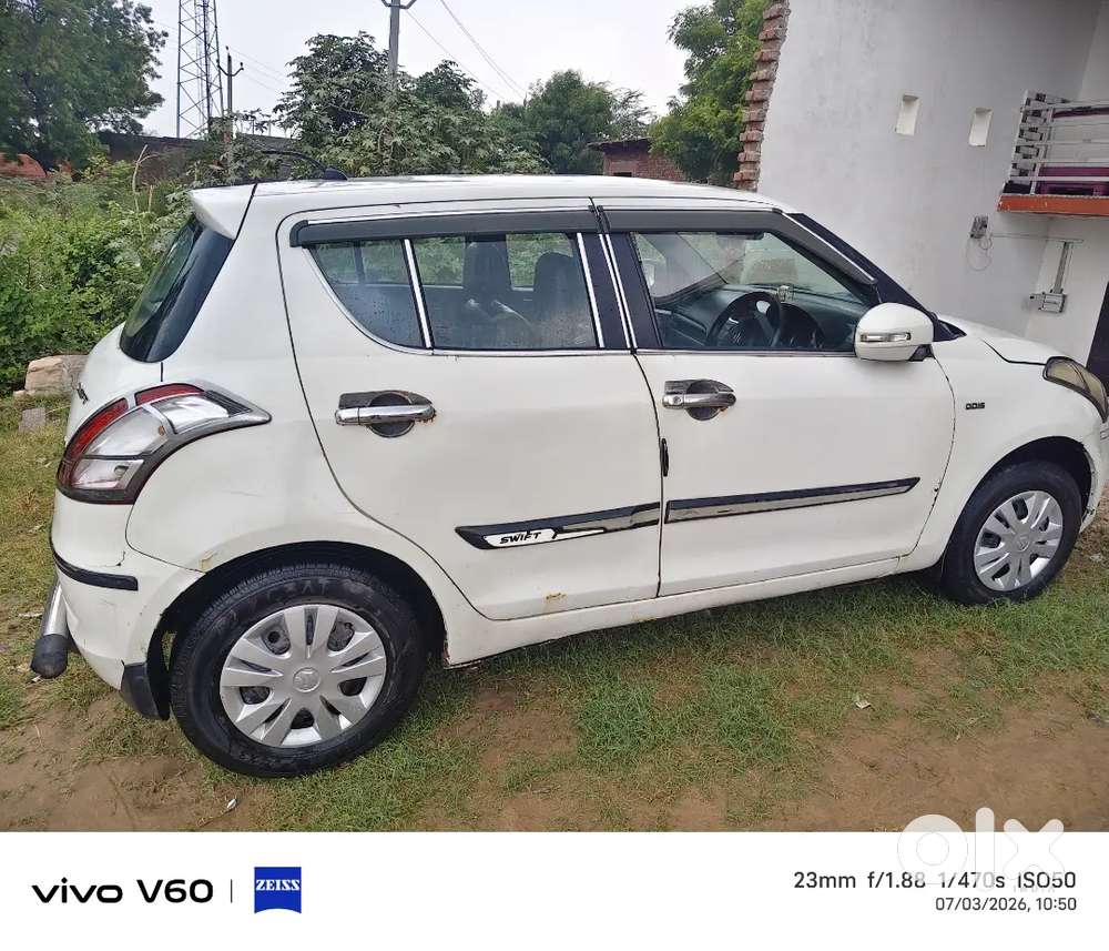 Ertiga 7 Ceater Leni He