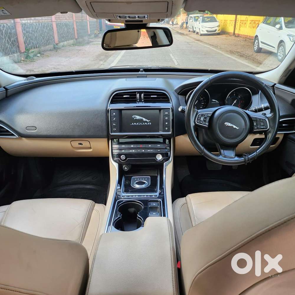 Jaguar Xe Prestige, 2017, Diesel