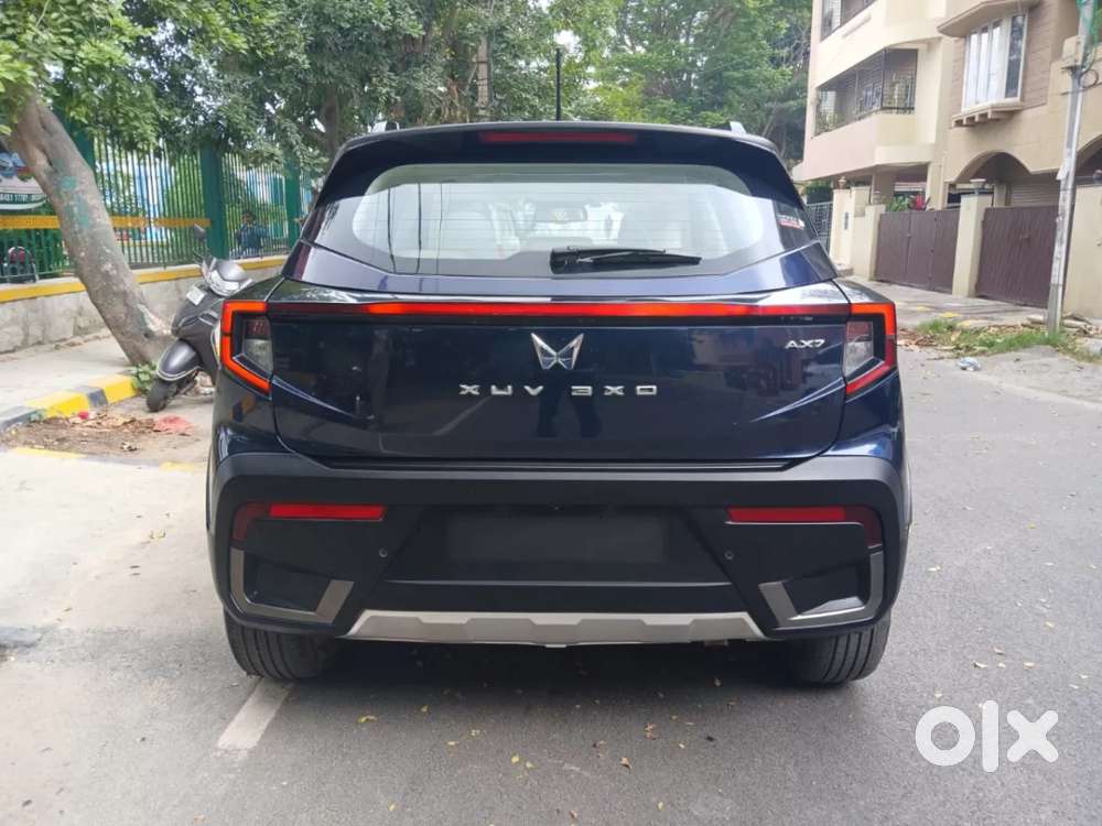Mahindra Xuv 3xo Ax7l 1.2 Petrol At (pg), 2024, Petrol