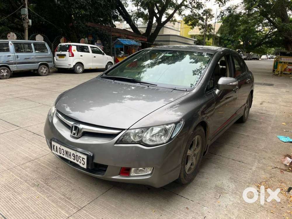 Honda Civic 1.8 V Mt Elegance, 2007, Petrol