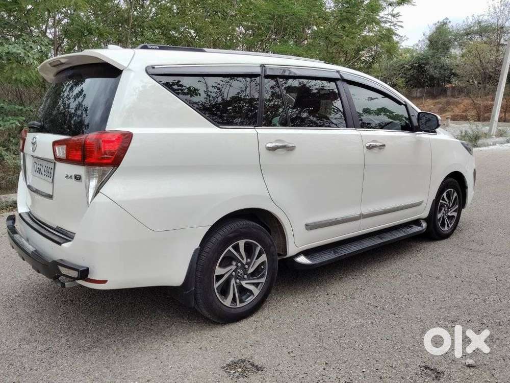 Toyota Innova Crysta G 8 Str, 2022, Diesel