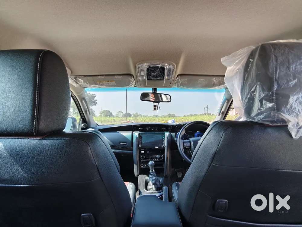 Toyota Fortuner 2025 Diesel Well Maintained