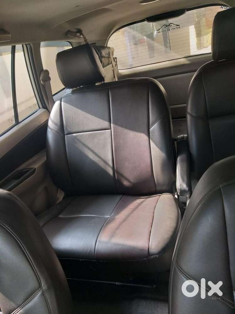 Toyota Innova 2012 Diesel Well Maintained