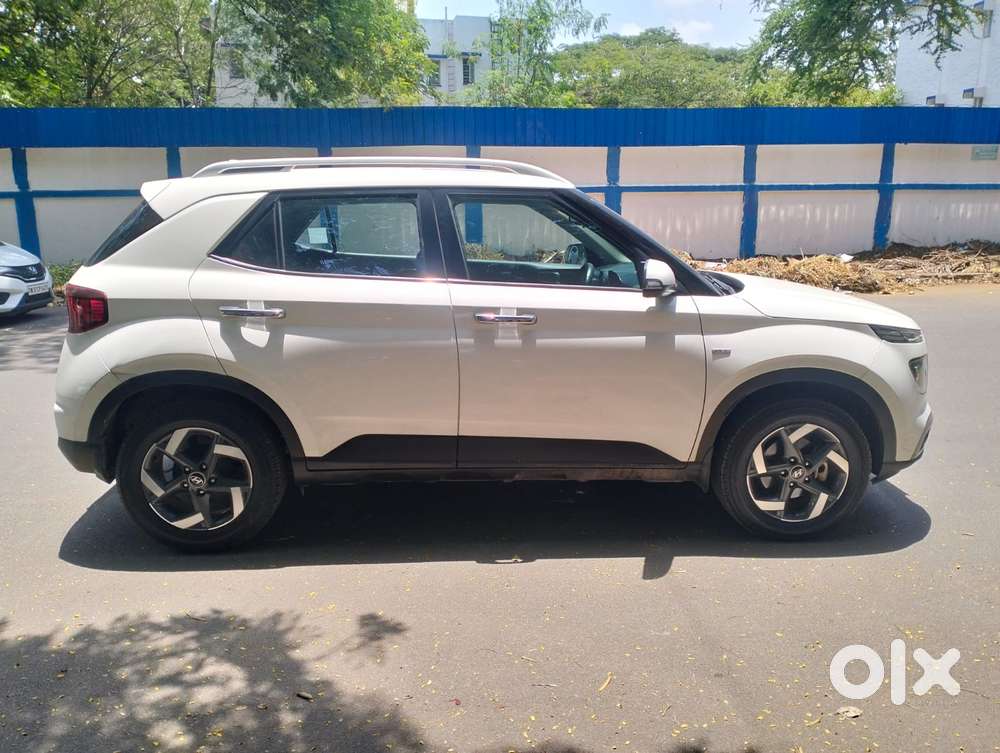 Hyundai Venue Sx Plus Turbo Dct, 2020, Petrol