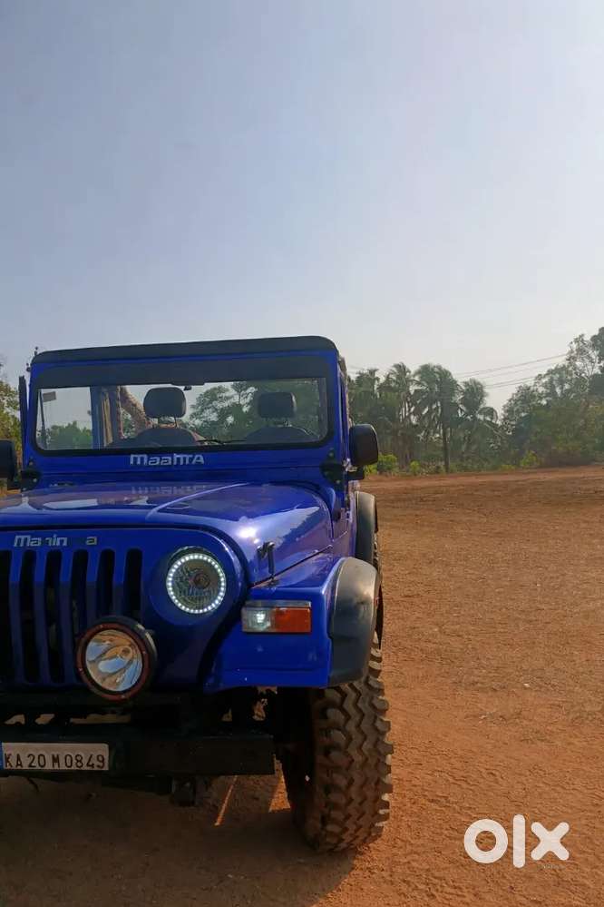 Mahindra Renault Logan 1992