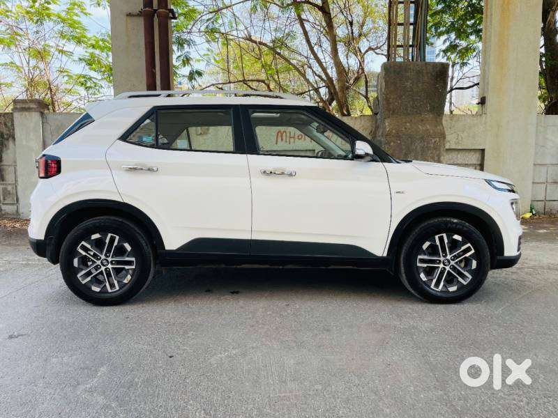 Hyundai Venue 1.0 Sx (o) Turbo Dct, 2024, Petrol