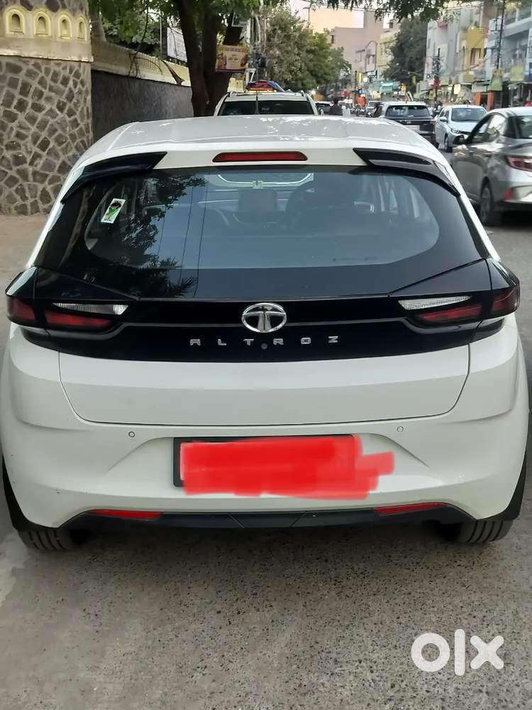 Tata Altroz 1.2 Xt 2022 Hybrid