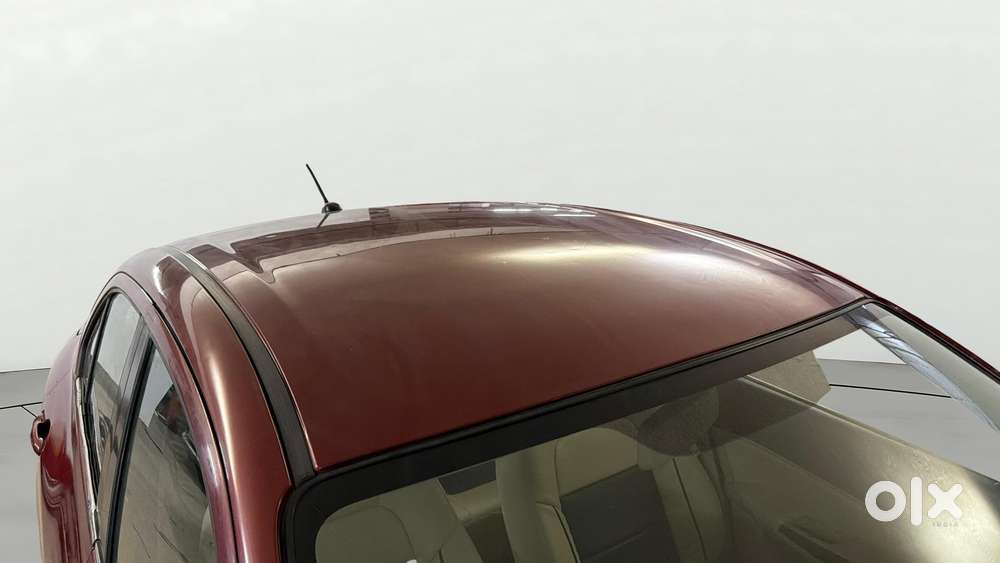 Maruti Suzuki Swift Dzire Zxi + Amt, 2017, Petrol