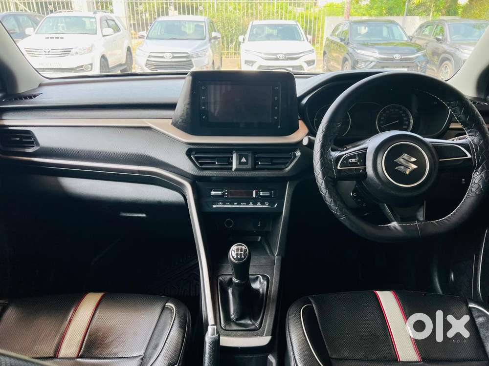 Maruti Suzuki Brezza 1.5 Vxi Smart Hybrid, 2022, Petrol