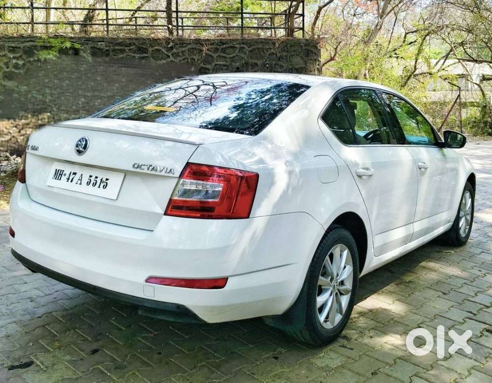 Skoda Octavia Elegance 1.8 Tsi At, 2015, Petrol