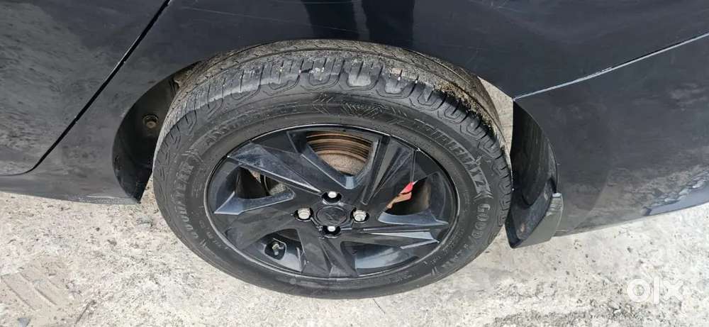 Hyundai Verna 2022 Km Driven
