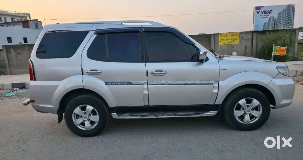 Tata Safari Storme 4x4 2014 Diesel Manual