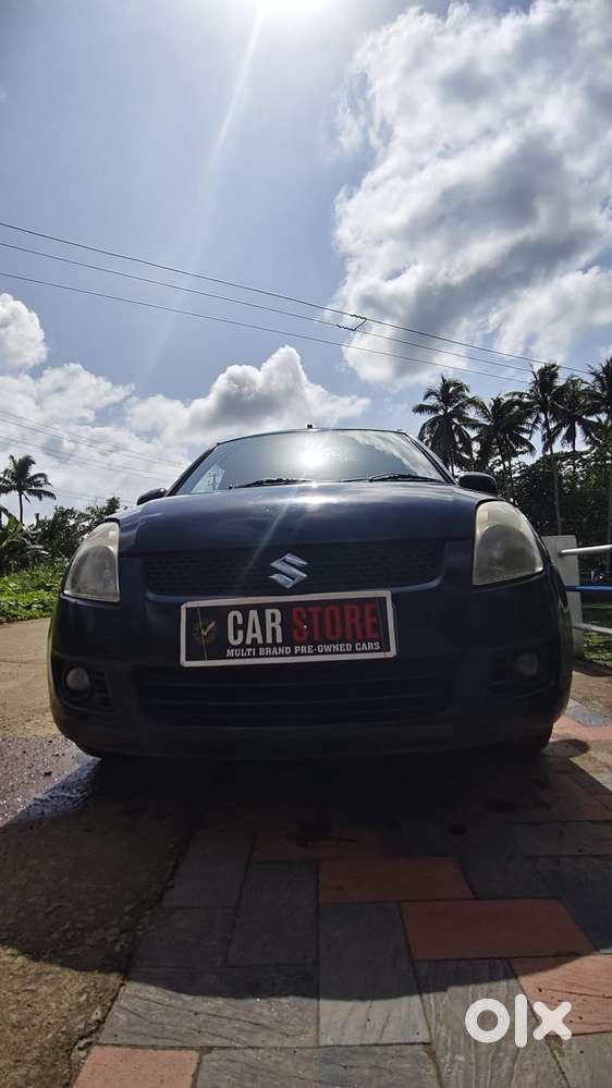 Maruti Suzuki Swift 1.3 Vxi, 2010, Petrol