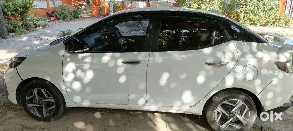 Hyundai Aura 2023 Cng & Hybrids Well Maintained