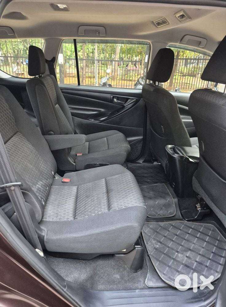 Toyota Innova Crysta 2.8 Gx At 7 Str, 2018, Diesel