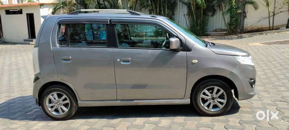 Maruti Suzuki Wagon R Vxi Plus, 2018, Petrol