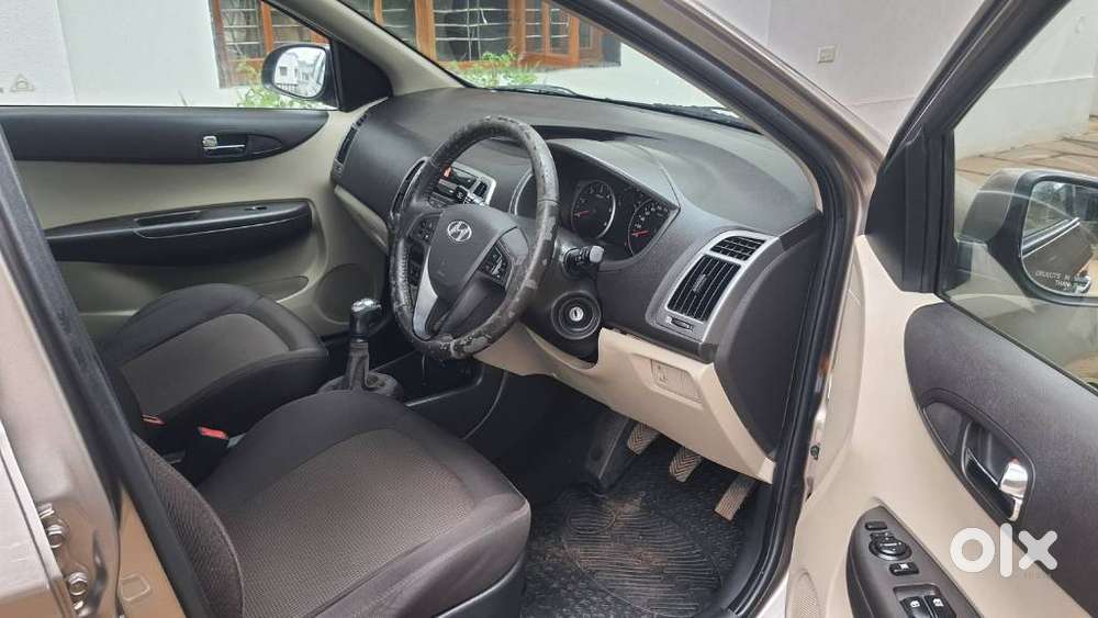 Hyundai I20 2015-2017 Sportz Option 1.4 Crdi, 2013, Diesel