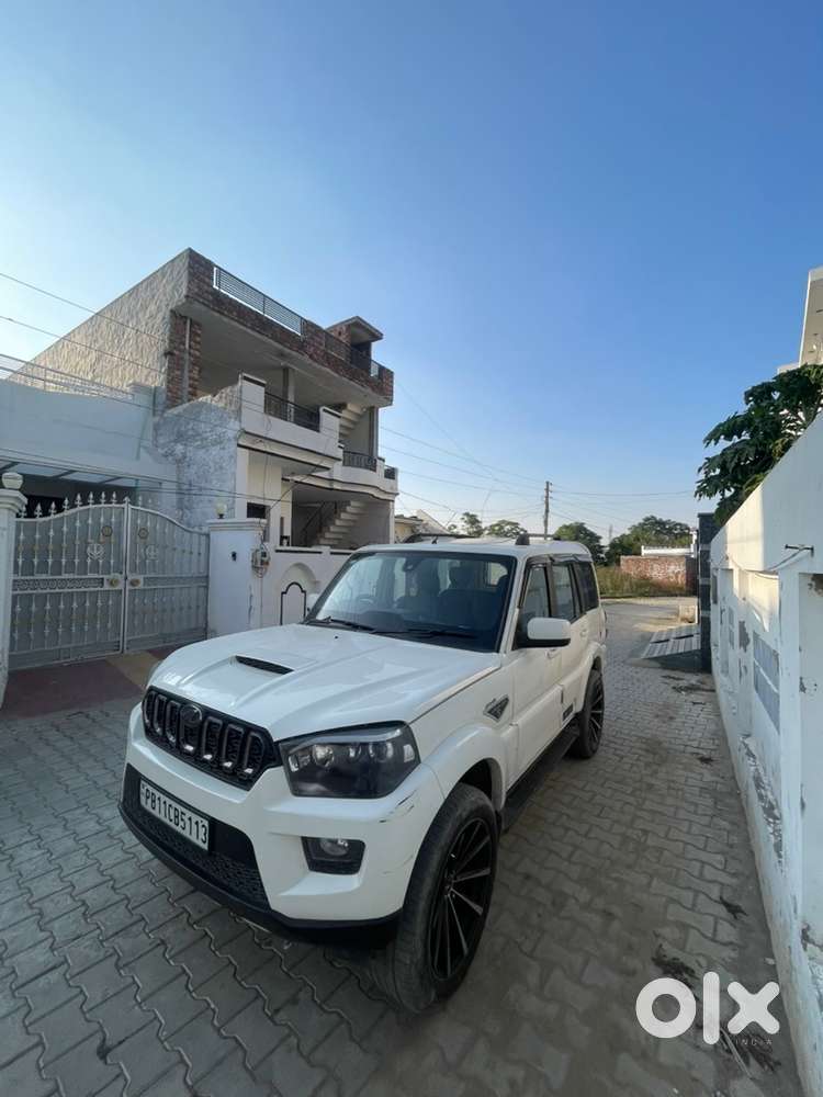 Mahindra Scorpio Diesel 2016