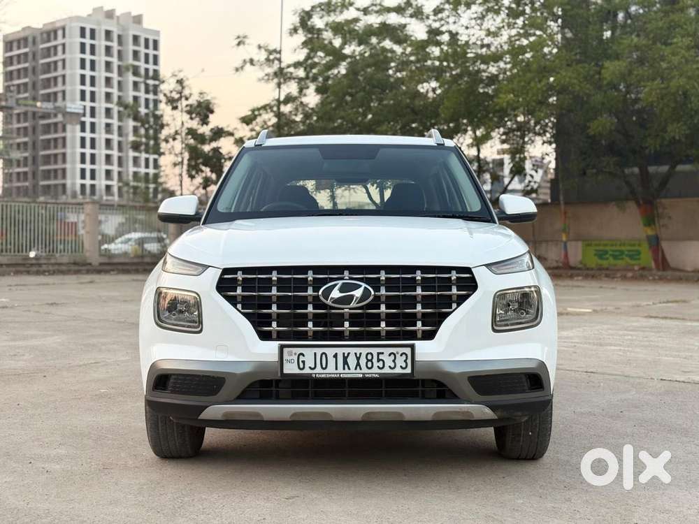 Hyundai Venue S 1.2 Petrol, 2020, Petrol
