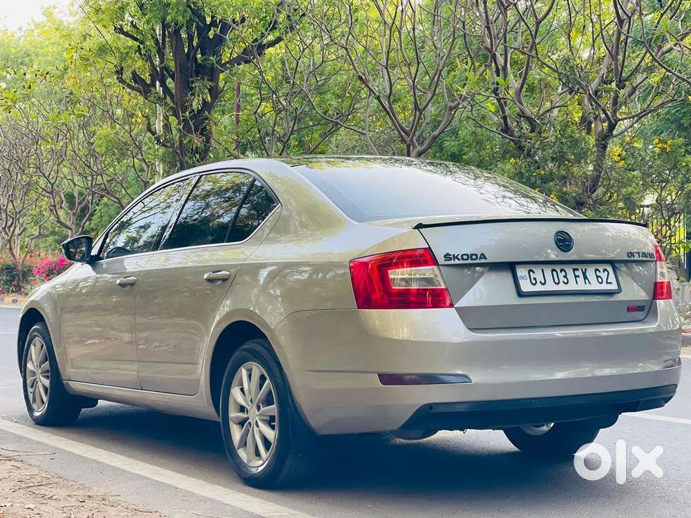 Skoda Octavia 2.0 Tdi Style Plus At, 2013, Diesel