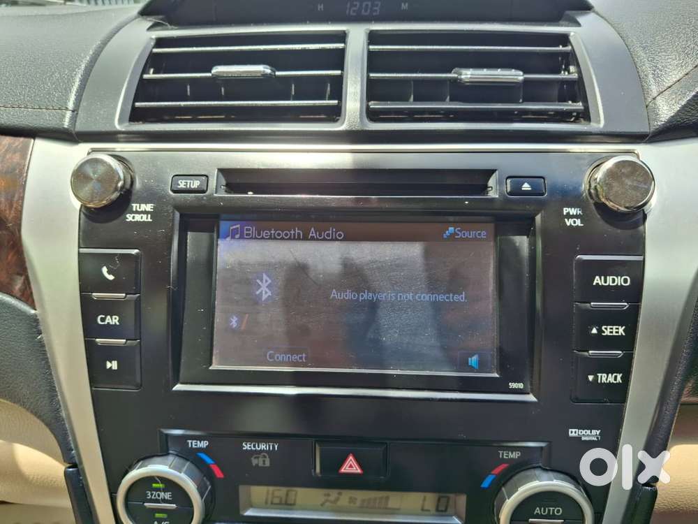 Toyota Camry Hybrid, 2014