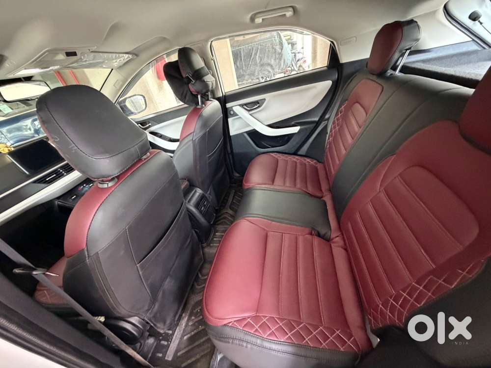 Tata Nexon Creative Plus 2025 Cng