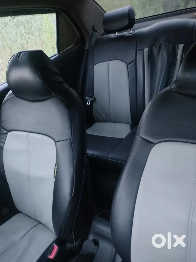 Hyundai Xcent 2016
