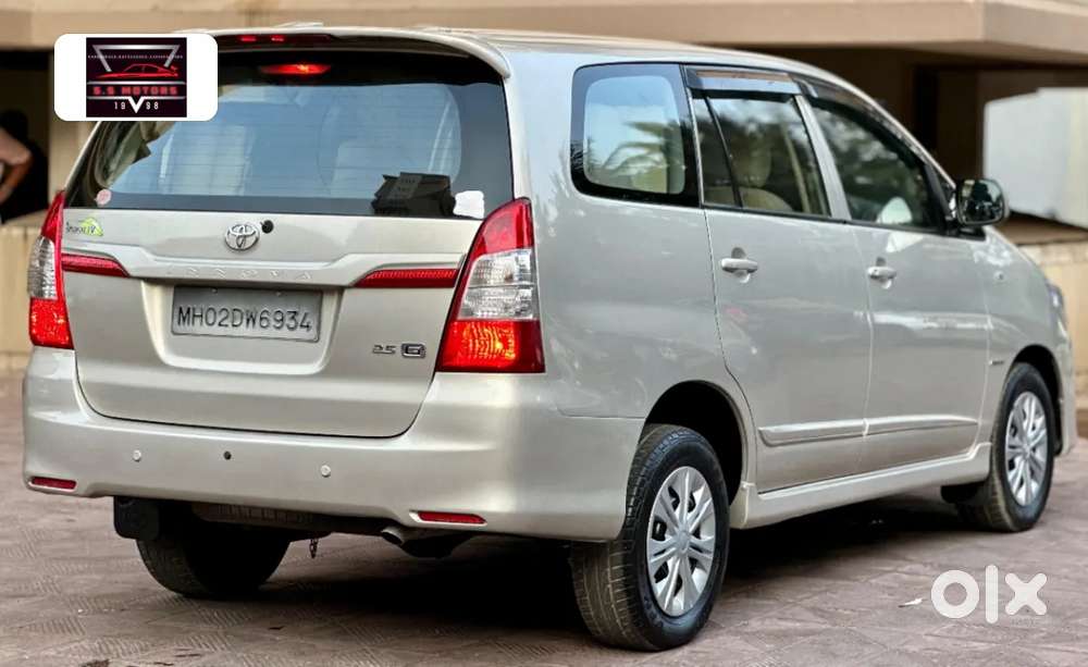 Toyota Innova 2.5 G (diesel) 8 Seater Bs Iv, 2015, Diesel