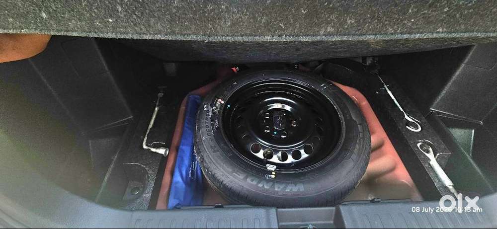 2023 Maruti Suzuki Brezza Zxi+ (top Model) – Excellent Condition – Sec
