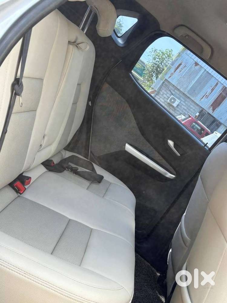 Nissan Magnite 1.0 Xv Turbo Cvt, 2021, Petrol