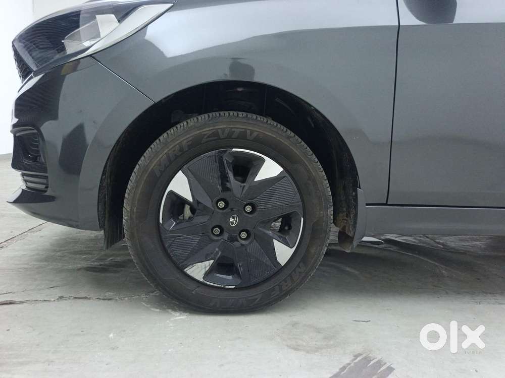 Tata Tiago 1.2 Revotron Xta, 2025, Petrol