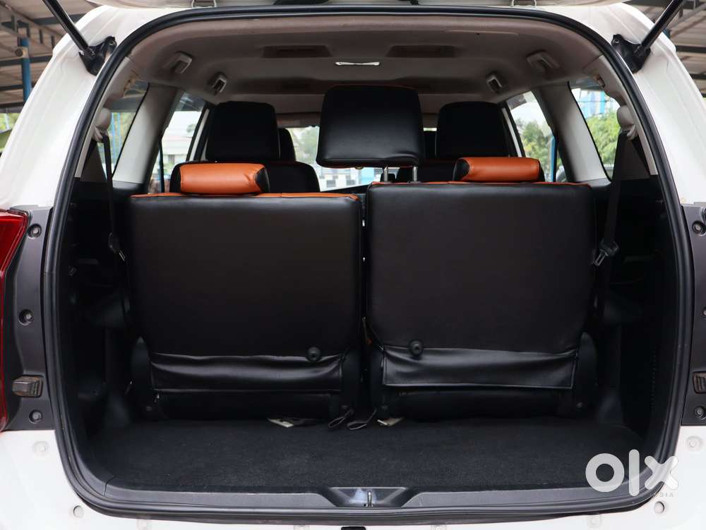 Toyota Innova Crysta 2.4 Gx Limited Edition 7 Str, 2018, Diesel