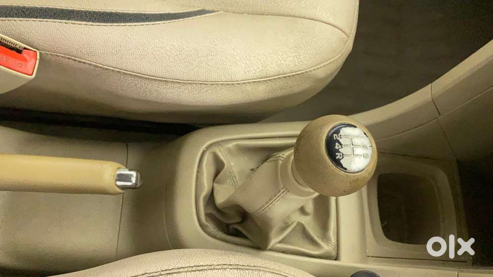 Maruti Suzuki Swift Dzire Vxi 1.2, 2015, Petrol
