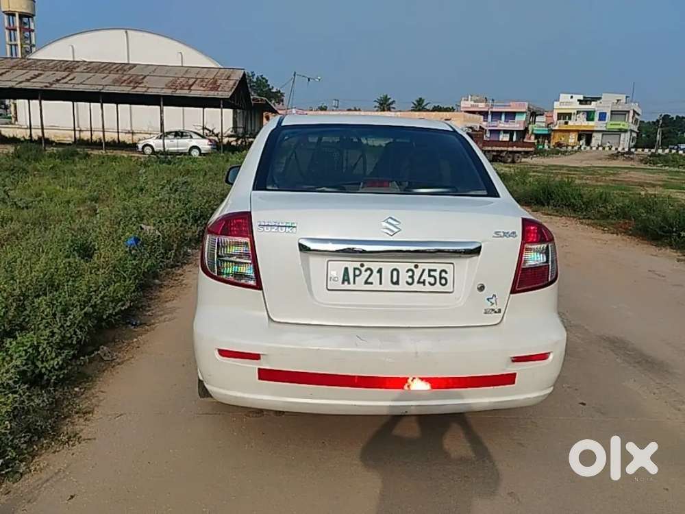 Maruti Suzuki Sx4 2010