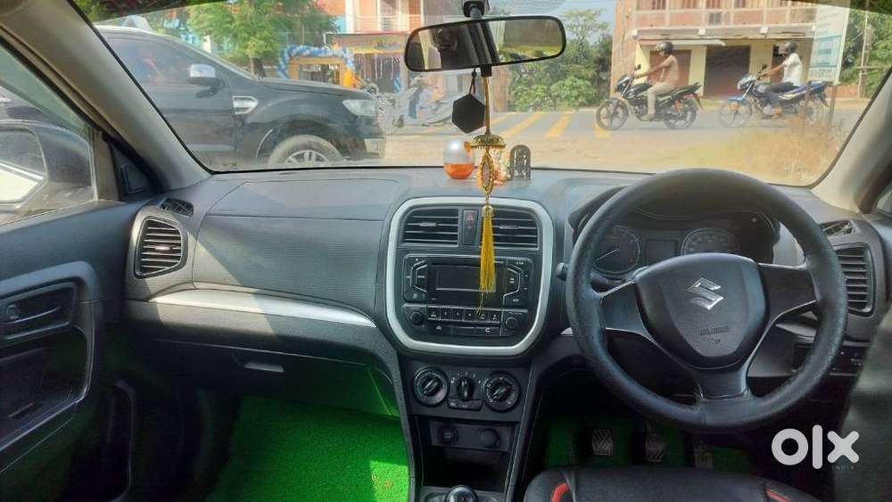 Maruti Suzuki Brezza 1.5 Vxi Smart Hybrid, 2022, Petrol