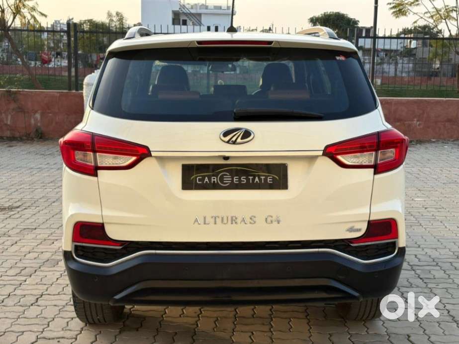 Mahindra Alturas G4 4wd At, 2018, Diesel