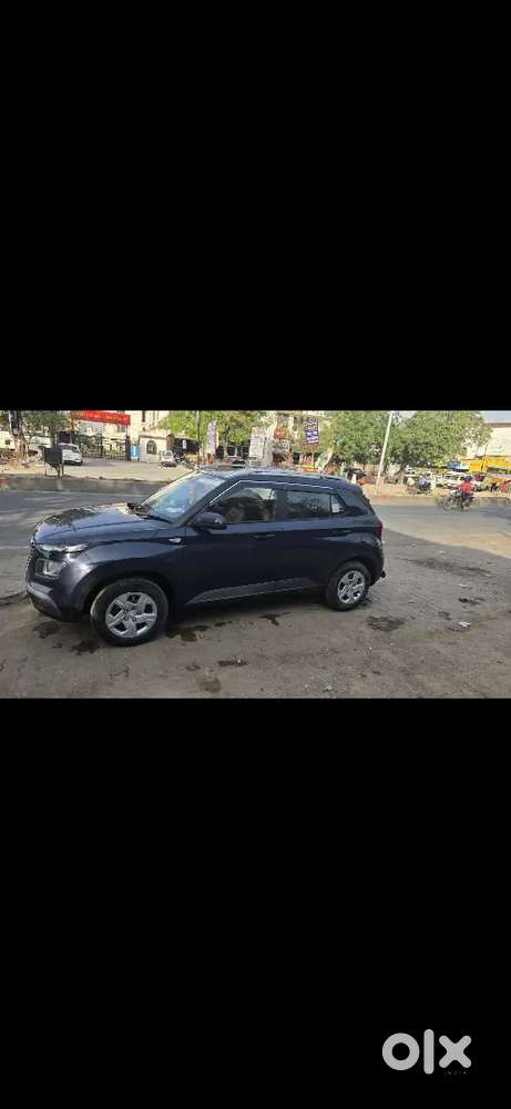 Hyundai Venue 2021 Petrol Good Condition