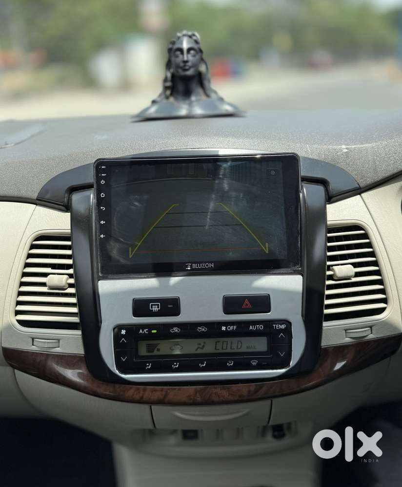 Toyota Innova 2.5 Ev (diesel) Ps 8 Seater Bs Iv, 2014, Diesel