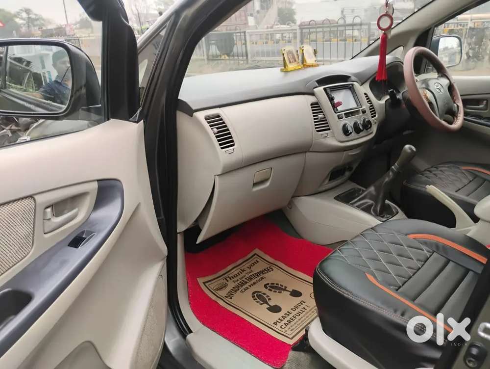 Toyota Innova 2014 Diesel 101000 Km Driven