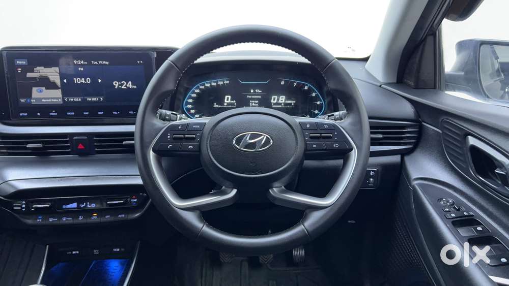 Hyundai I20 Asta (o) 1.2 Mt, 2023, Petrol