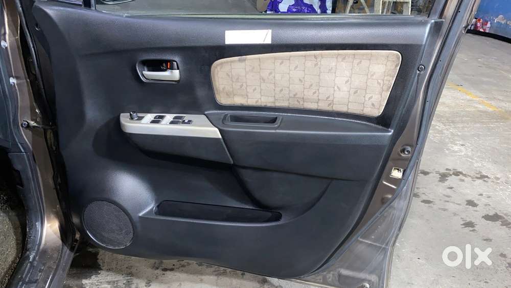 Maruti Suzuki Wagon R Vxi Amt, 2016, Petrol