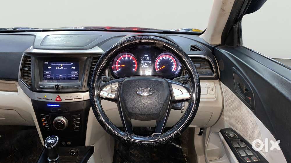 Mahindra Xuv300 W6, 2020, Petrol