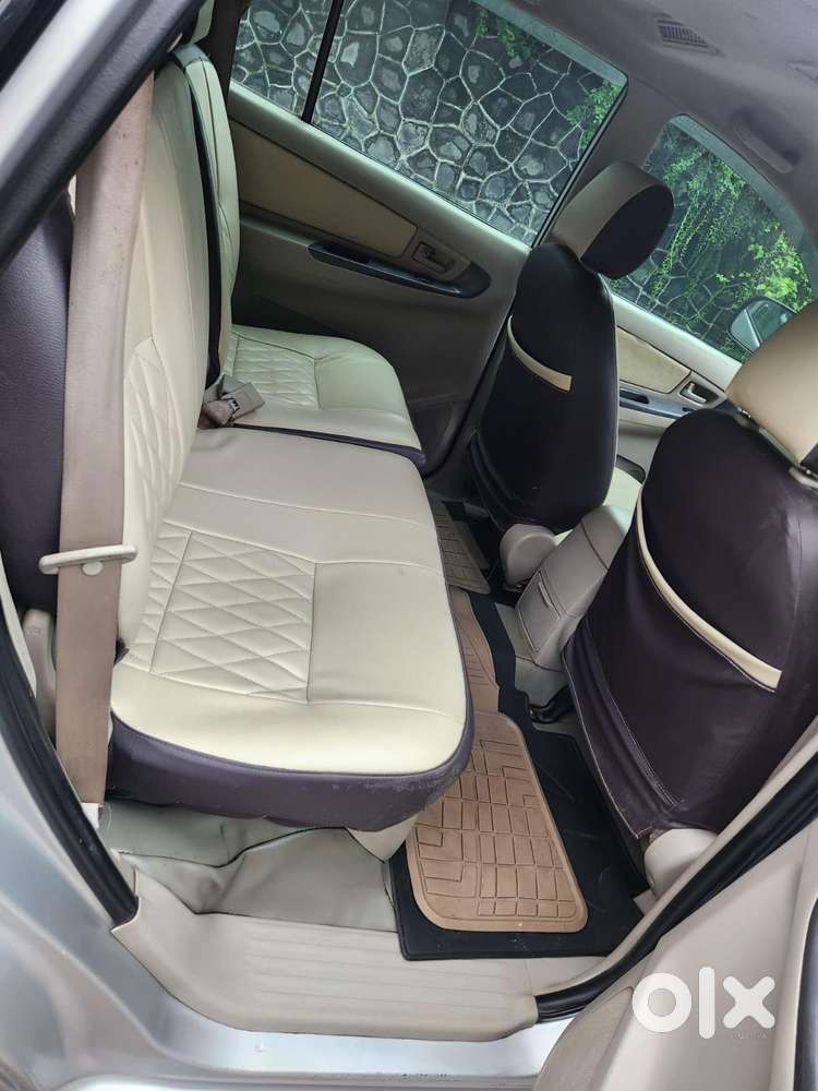 Toyota Innova 2.5 G (diesel) 8 Seater, 2014, Diesel