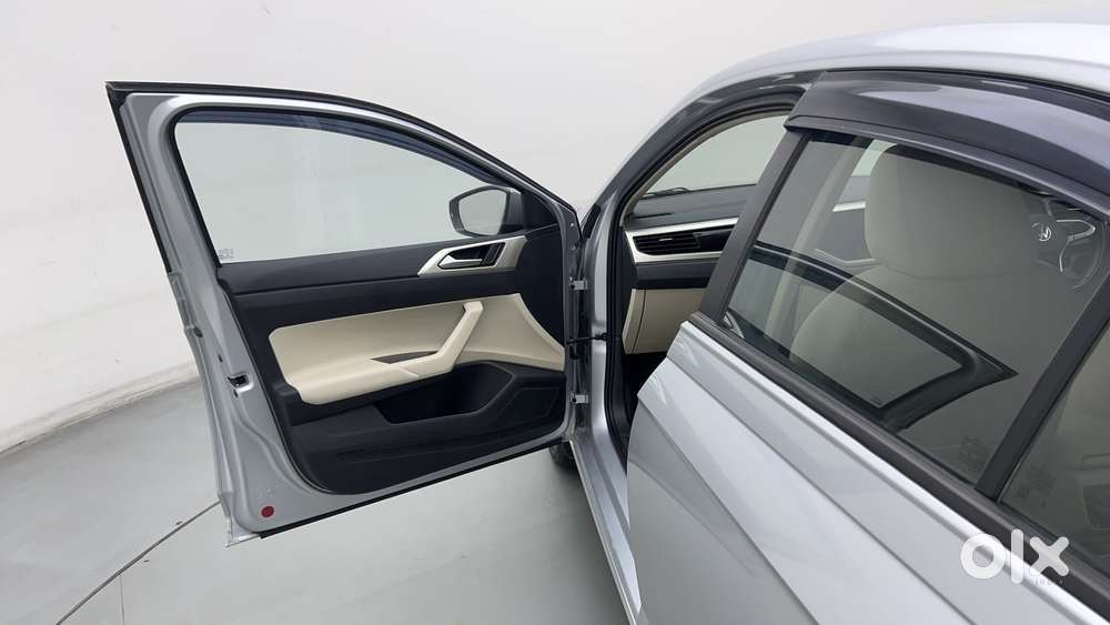 Volkswagen Virtus Highline Plus 1.0 Tsi At, 2024, Petrol