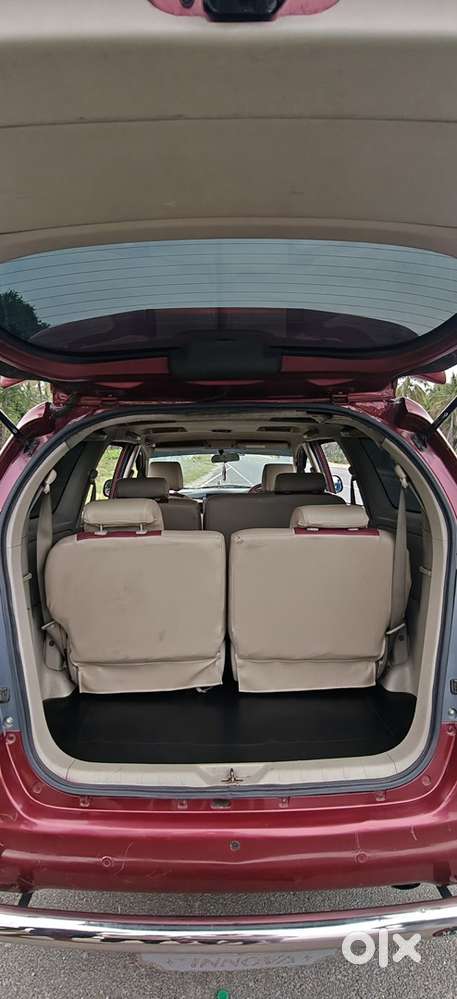 Toyota Innova 2011 Well Maintained